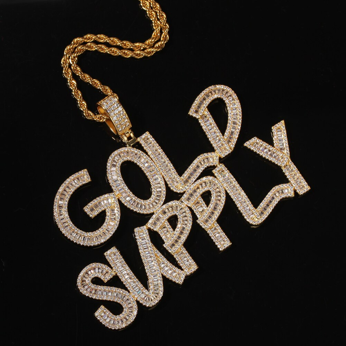 CUSTOM BAGUETTE HYDRA PENDANT